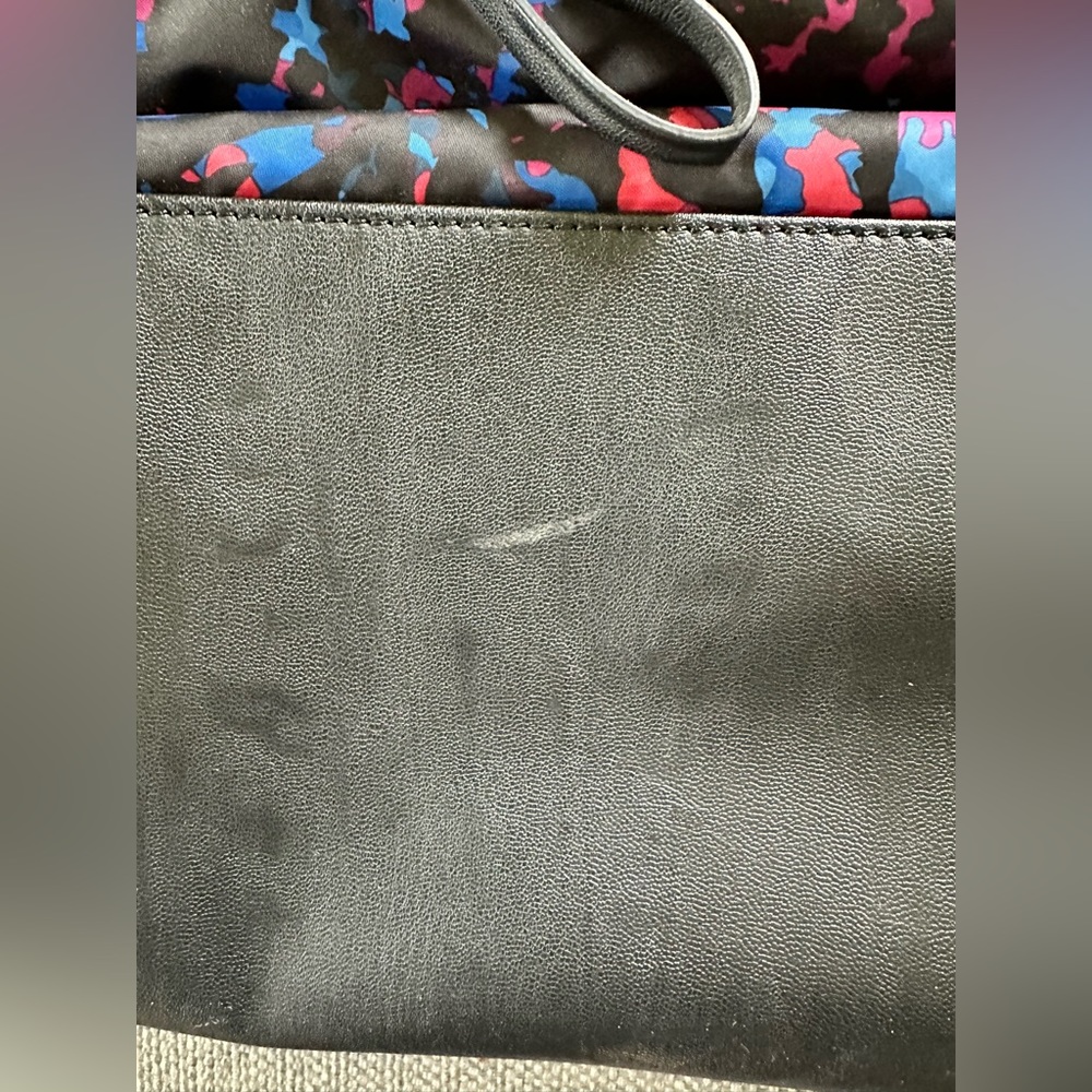 Lululemon tote - Picture 6 of 6